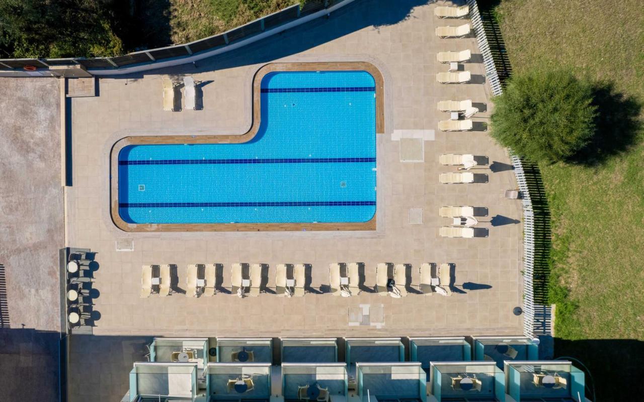 Karras Grande Resort Plános Exteriér fotografie